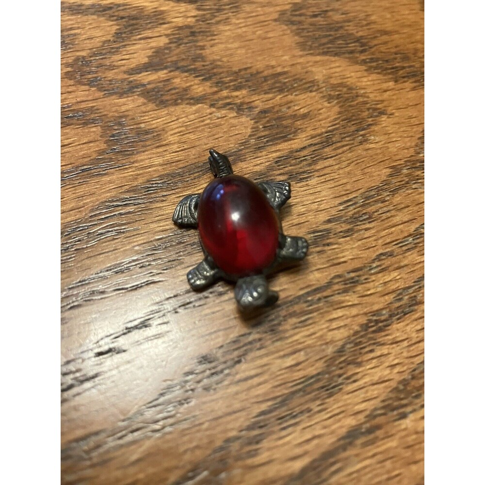 Turtle Brooch Red Jelly Belly Silver Tone Vintage C Clasp 1” Antique Estate